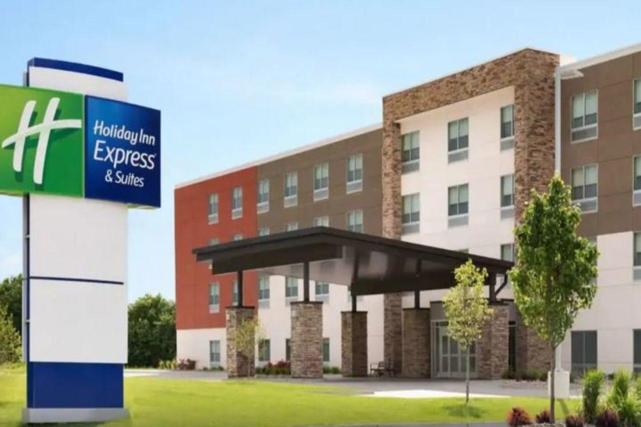 Holiday Inn Express & Suites - Calgary Airport Trail Ne By Ihg Екстер'єр фото